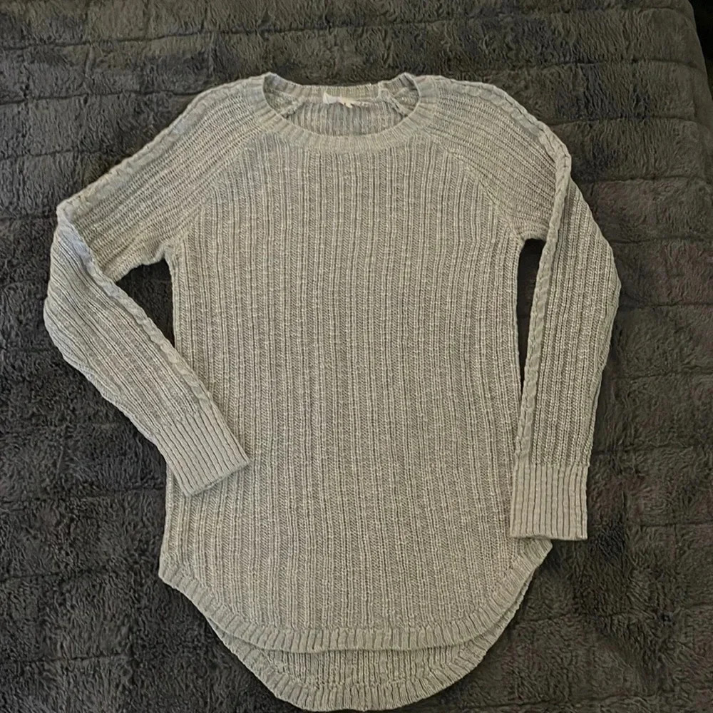Gray knit sweater cover up in the back